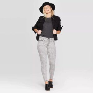 NWT Women Snakeskin Print High-Rise Skinny Jeans Universal Thread Light Gray 14